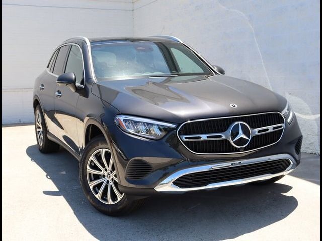 2024 Mercedes-Benz GLC 300