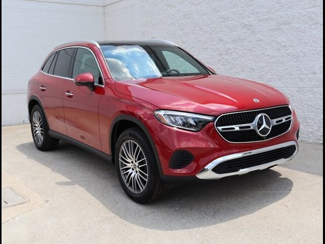 2024 Mercedes-Benz GLC 300