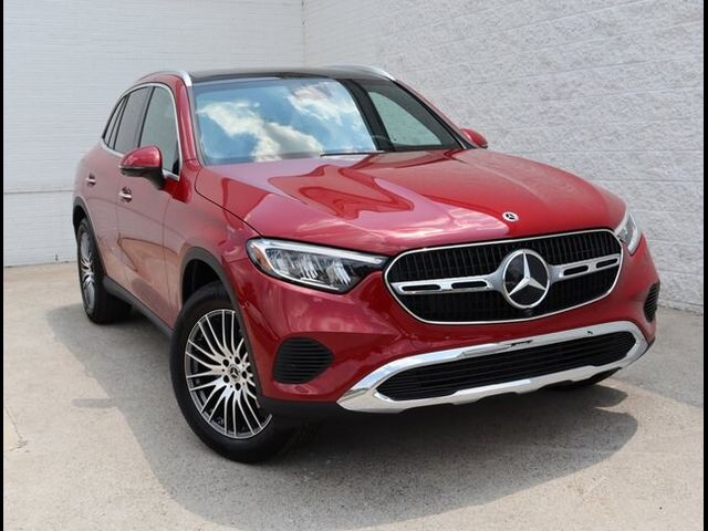 2024 Mercedes-Benz GLC 300