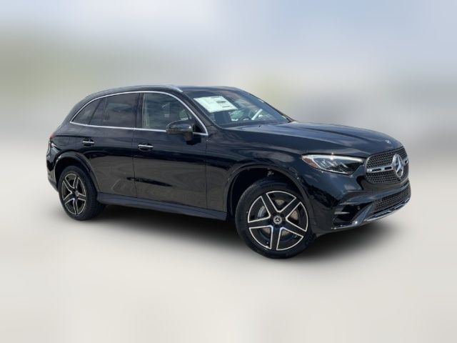 2024 Mercedes-Benz GLC 300