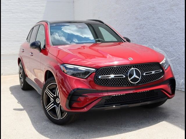 2024 Mercedes-Benz GLC 300