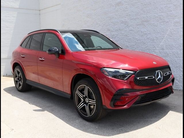 2024 Mercedes-Benz GLC 300