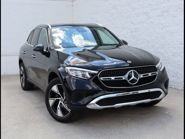 2024 Mercedes-Benz GLC 300