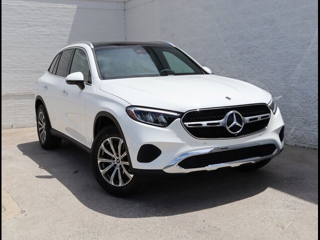 2024 Mercedes-Benz GLC 300