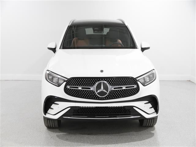 2024 Mercedes-Benz GLC 300