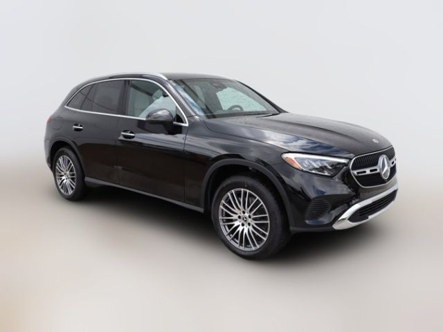 2024 Mercedes-Benz GLC 300