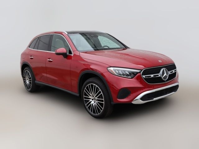 2024 Mercedes-Benz GLC 300