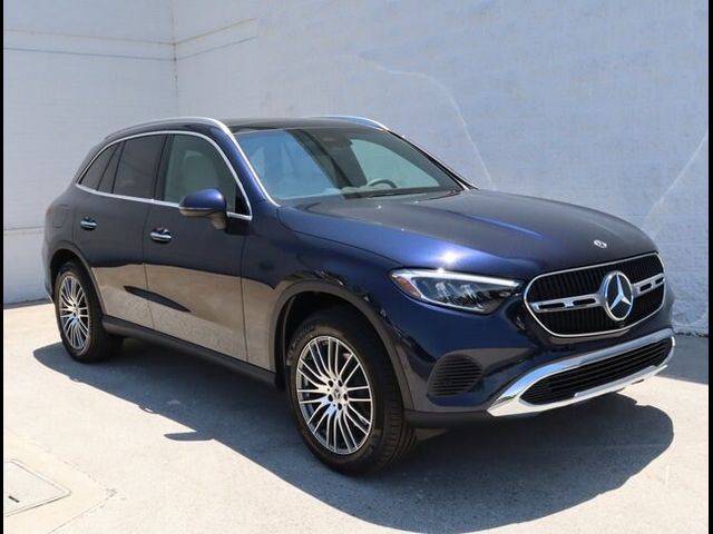 2024 Mercedes-Benz GLC 300