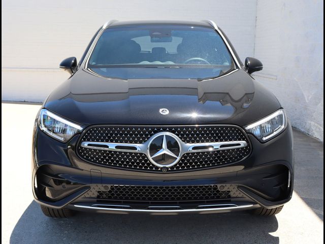 2024 Mercedes-Benz GLC 300