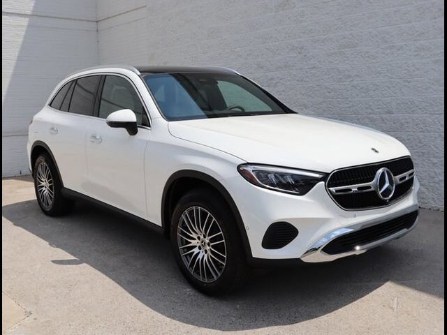 2024 Mercedes-Benz GLC 300