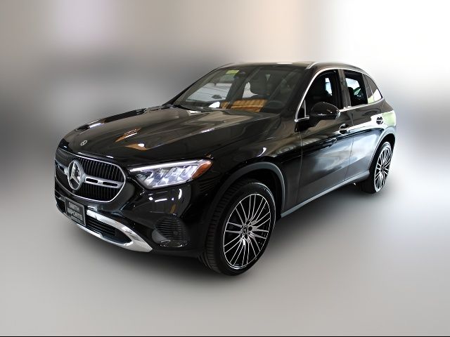 2024 Mercedes-Benz GLC 300