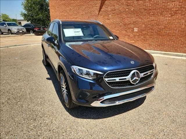 2024 Mercedes-Benz GLC 300