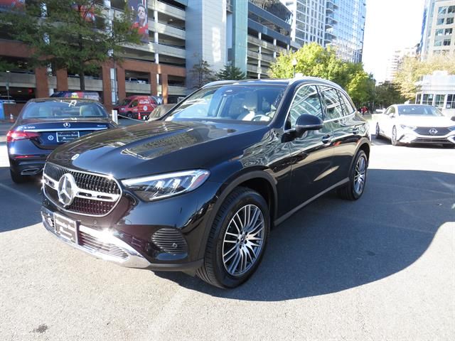 2024 Mercedes-Benz GLC 300