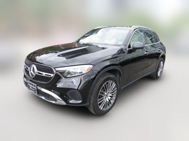 2024 Mercedes-Benz GLC 300