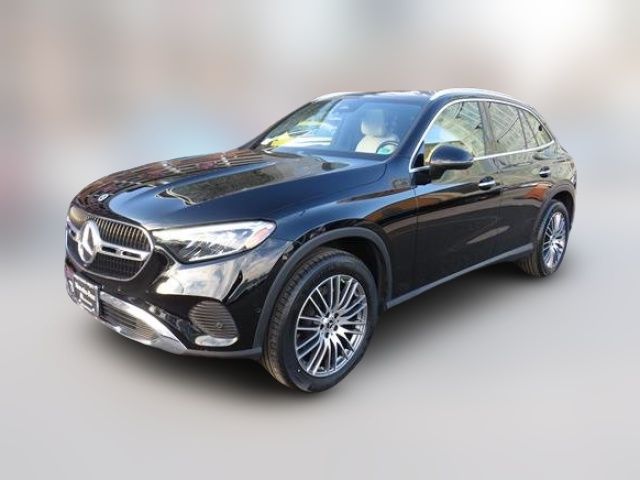 2024 Mercedes-Benz GLC 300