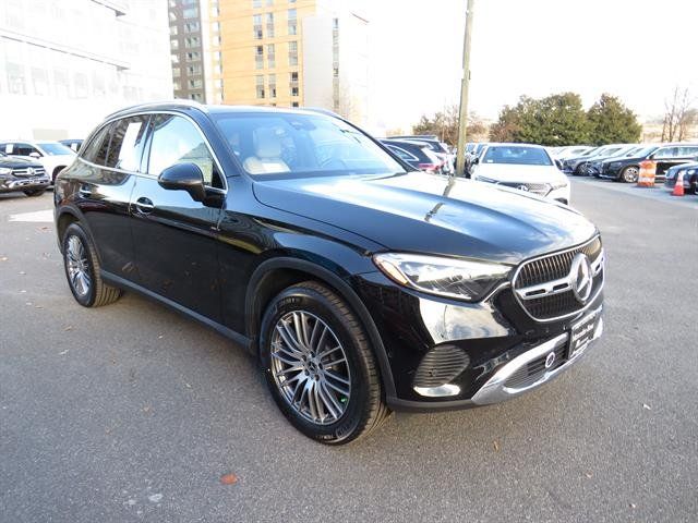 2024 Mercedes-Benz GLC 300