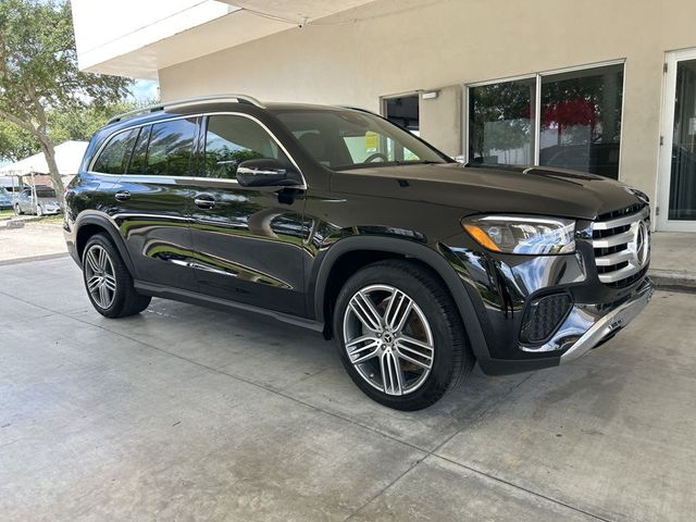 2024 Mercedes-Benz GLS 450