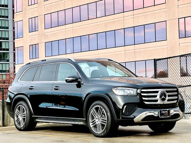 2024 Mercedes-Benz GLS 450