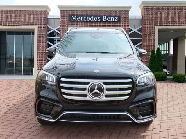 2024 Mercedes-Benz GLS 450