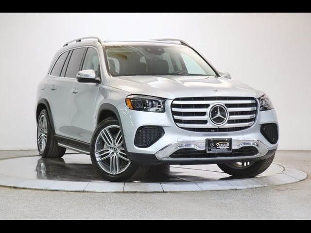 2024 Mercedes-Benz GLS 450