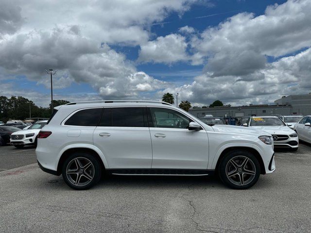 2024 Mercedes-Benz GLS 450