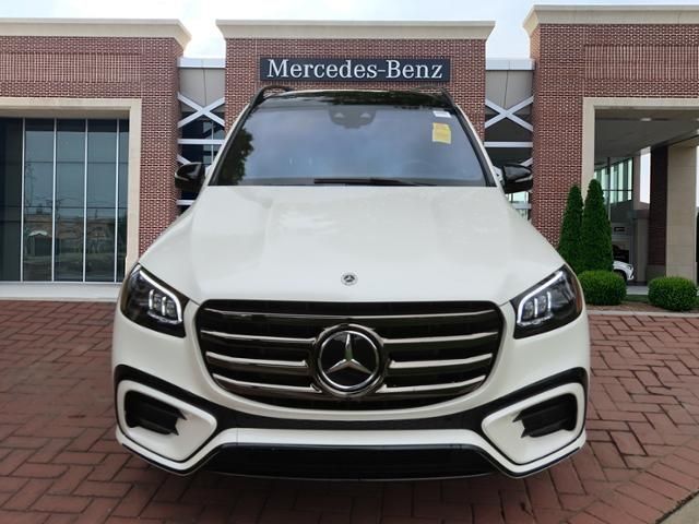 2024 Mercedes-Benz GLS 450