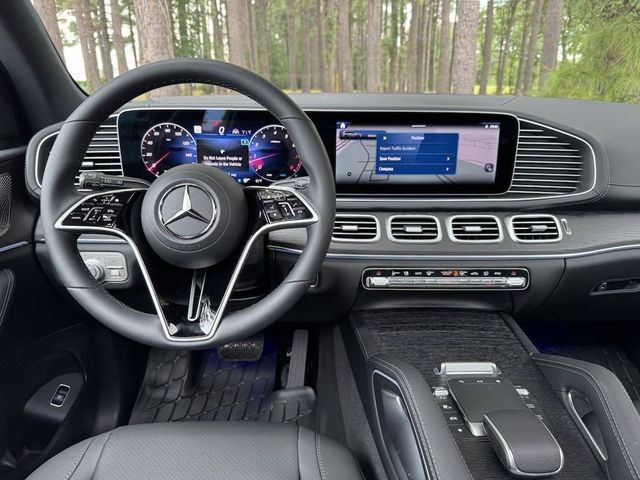 2024 Mercedes-Benz GLS 450