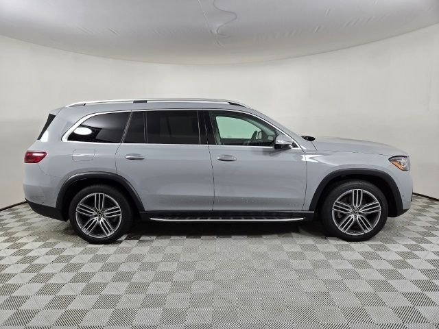 2024 Mercedes-Benz GLS 450