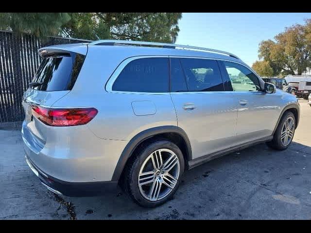 2024 Mercedes-Benz GLS 450