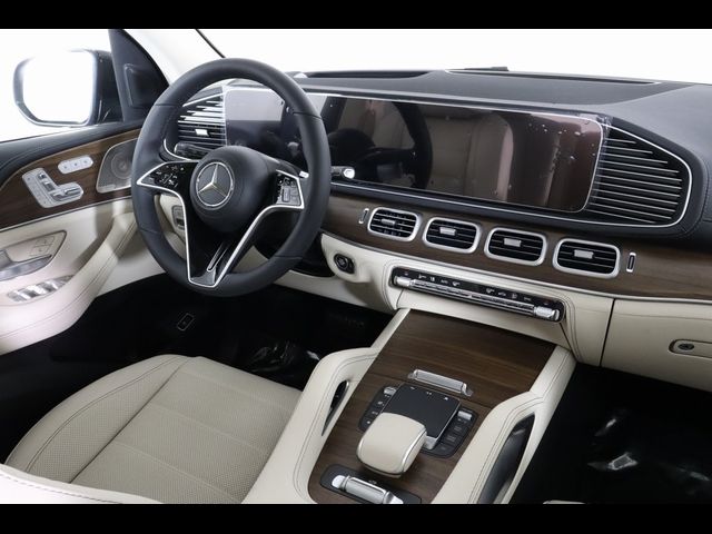 2024 Mercedes-Benz GLS 450