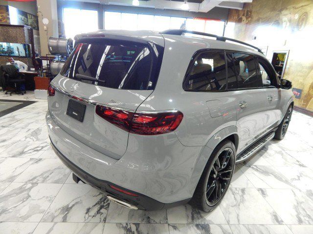 2024 Mercedes-Benz GLS 580