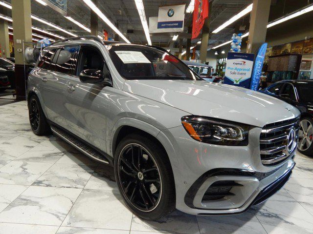 2024 Mercedes-Benz GLS 580