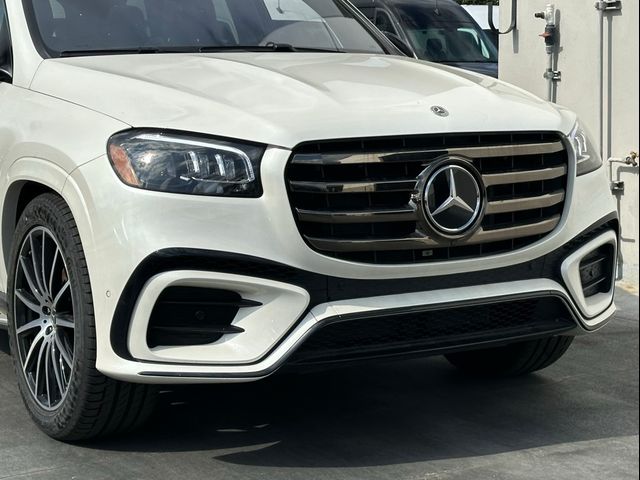 2024 Mercedes-Benz GLS 580