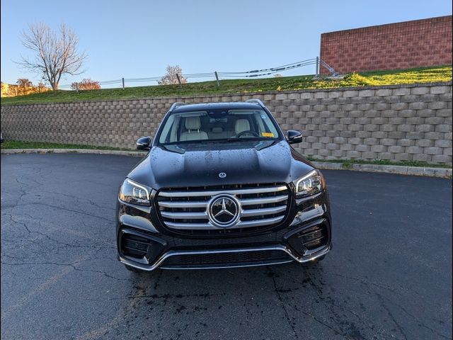 2024 Mercedes-Benz GLS 580