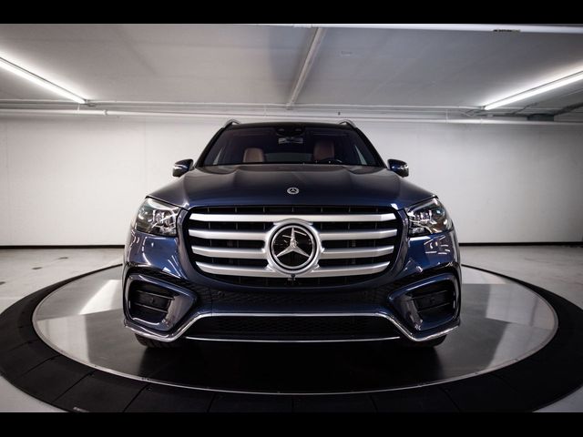2024 Mercedes-Benz GLS 580