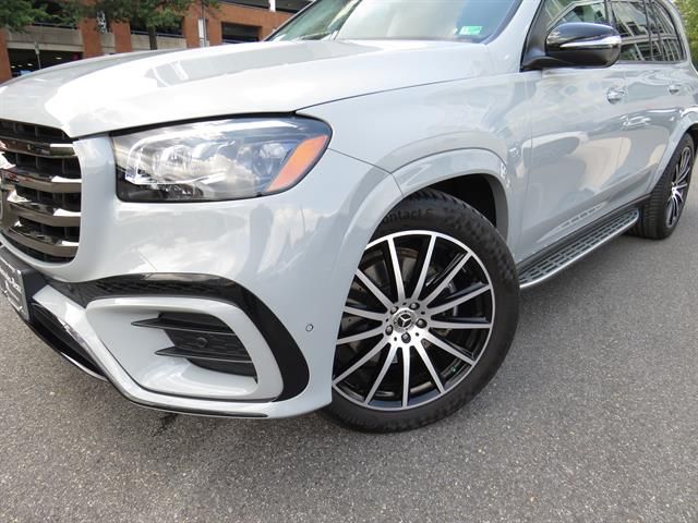 2024 Mercedes-Benz GLS 580