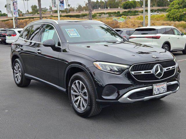 2024 Mercedes-Benz GLC 300