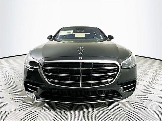 2024 Mercedes-Benz S-Class 580