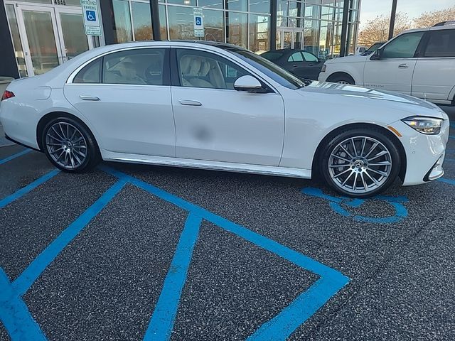 2024 Mercedes-Benz S-Class S 580e