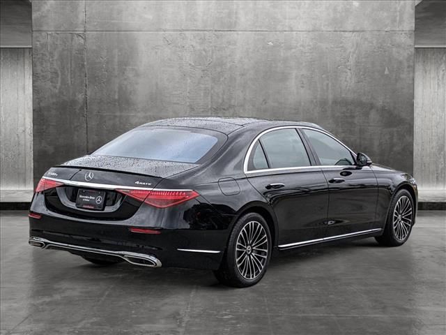 2024 Mercedes-Benz S-Class S 580e