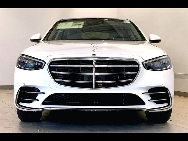 2024 Mercedes-Benz S-Class S 580e