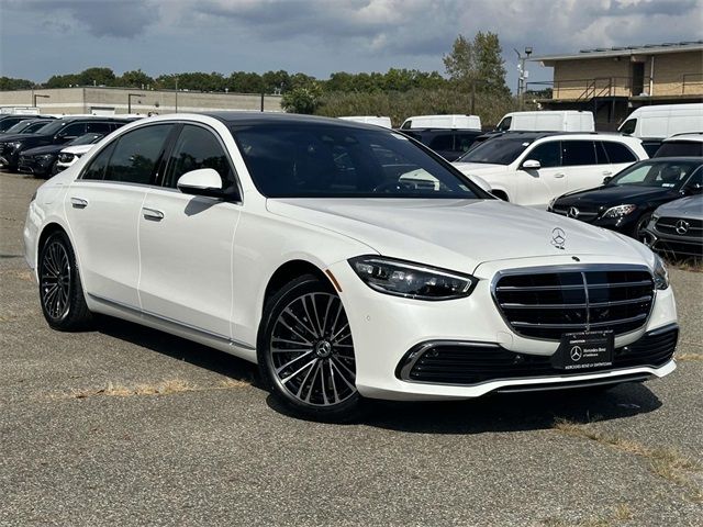 2024 Mercedes-Benz S-Class S 580e