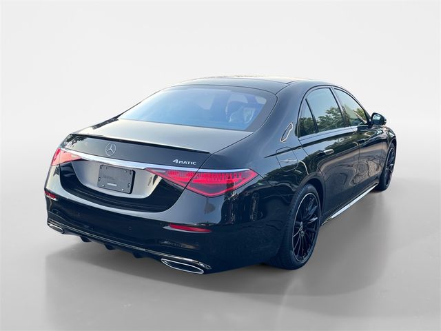 2024 Mercedes-Benz S-Class S 580e