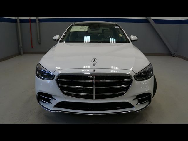 2024 Mercedes-Benz S-Class S 580e