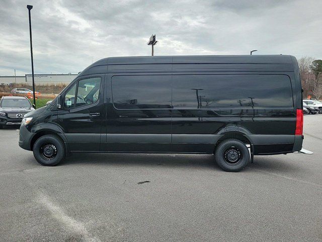 2024 Mercedes-Benz Sprinter Base