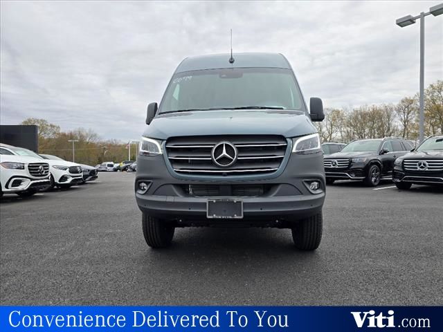 2024 Mercedes-Benz Sprinter Base