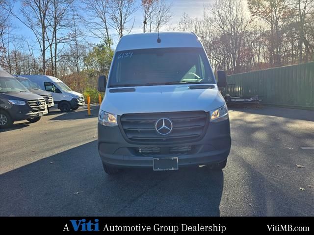 2024 Mercedes-Benz Sprinter Base