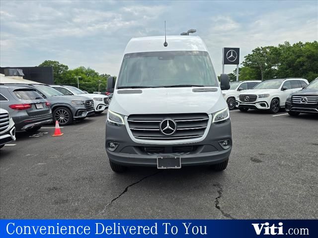 2024 Mercedes-Benz Sprinter Base