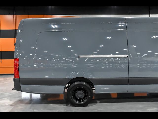 2024 Mercedes-Benz Sprinter Cargo