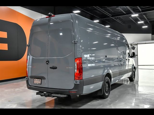 2024 Mercedes-Benz Sprinter Cargo